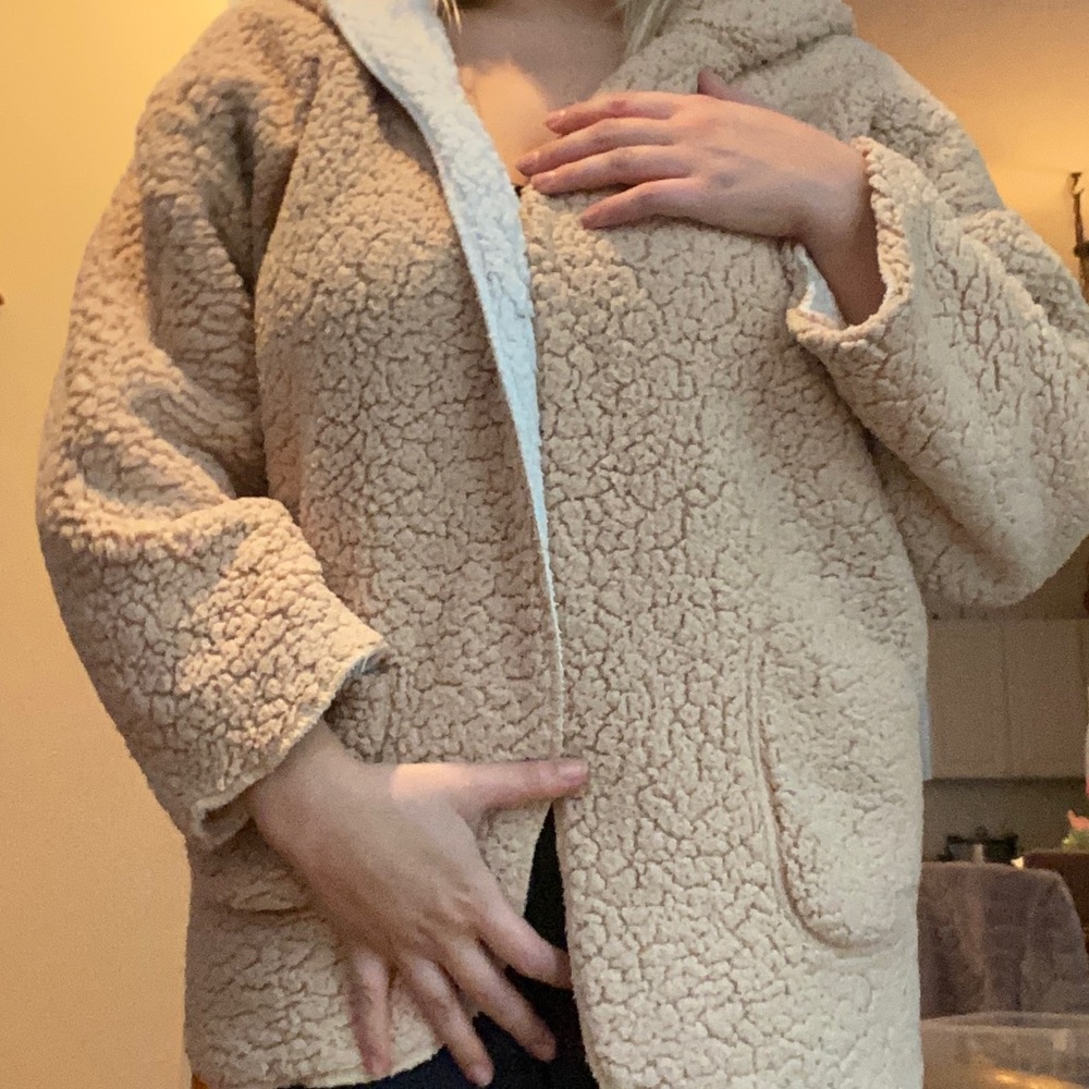 Fuzzy jacket reversible - Picture 4 of 4